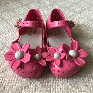 Mini Melissa pink Mary Janes with white flowers